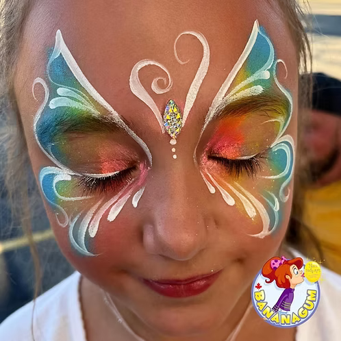 Bananagum | Face Painting Brush by Mai Park -  Round #3