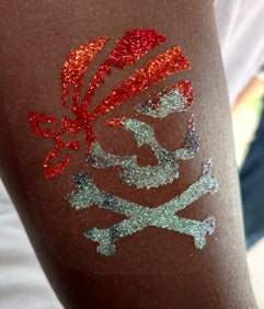 Art Factory | Glitter Tattoo Stencil - (513) Pirate Skull w/ Cross Bones - 5 Pack - #191