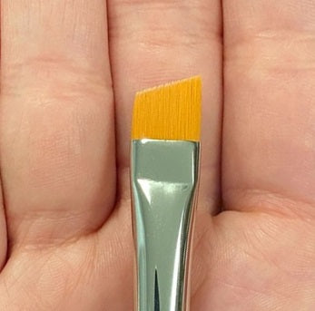 The Face Painting Shop Brush - 1/2" Short Angled